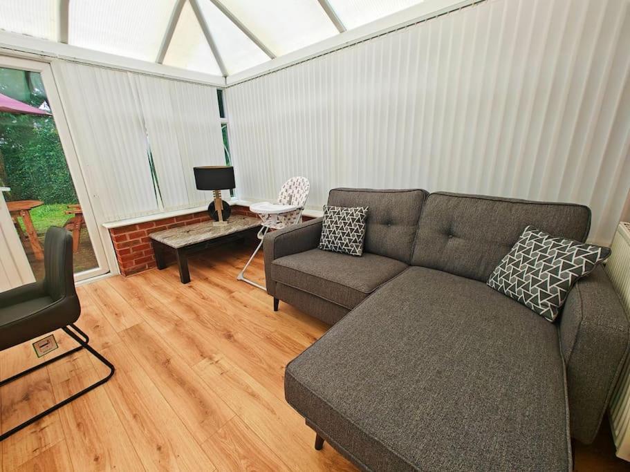 솔리헐 Luxury 5-Bed House Near Nec & Bhx 아파트 외부 사진