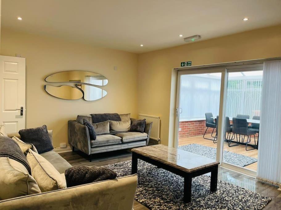 솔리헐 Luxury 5-Bed House Near Nec & Bhx 아파트 외부 사진